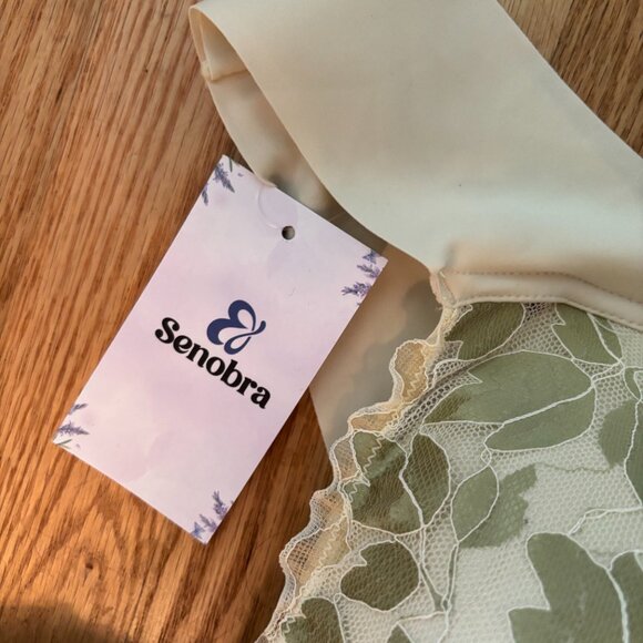 Senobra Pullover Smooth Back & Wide  Straps Bra Cream & Green -Sz 5XL - NEW/TAG - Picture 2 of 4